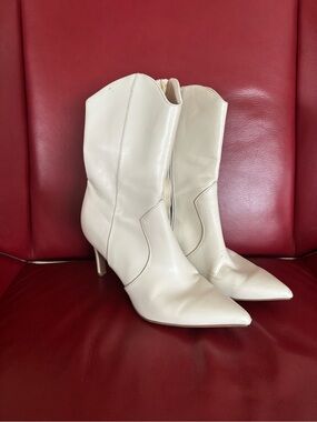 Nine West Cream Pointed Toe Mid-Heel Western Boots
